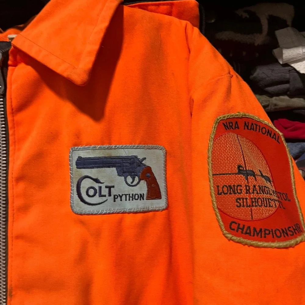 Vintage The Hunter Jacket Mens Large Orange USA Colt Python‎ NRA Championship